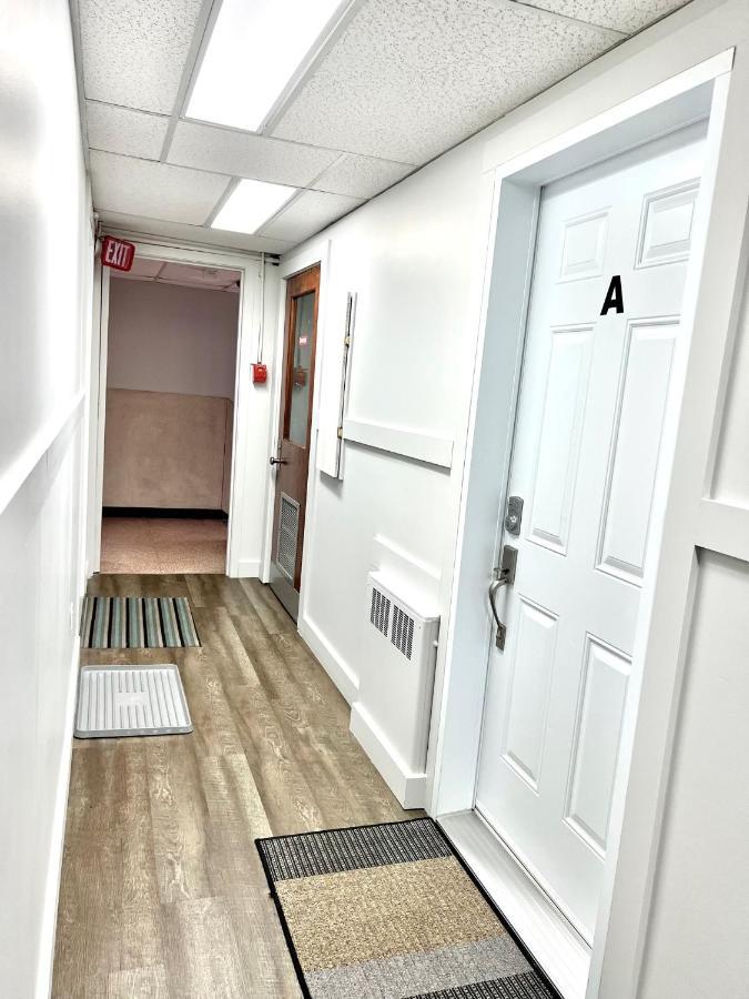 Sutton - Condo Au Coeur Du Village Extérieur photo