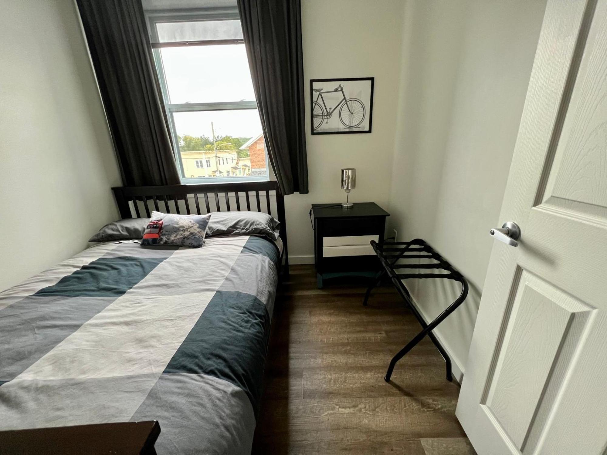 Sutton - Condo Au Coeur Du Village Extérieur photo